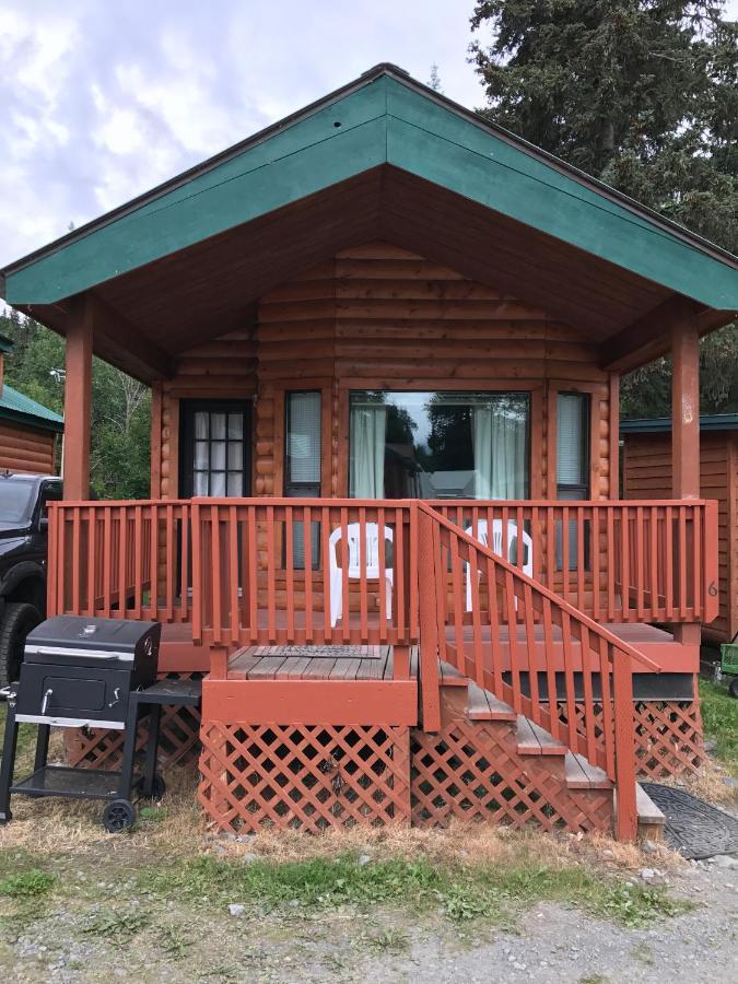 Gwin'S Lodge & Roadhouse Cooper Landing Extérieur photo