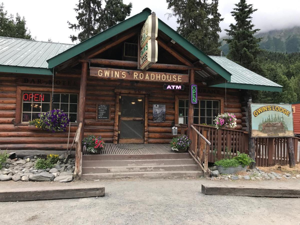 Gwin'S Lodge & Roadhouse Cooper Landing Extérieur photo