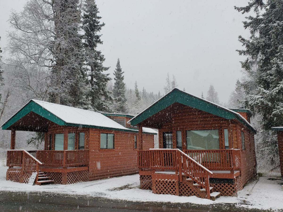 Gwin'S Lodge & Roadhouse Cooper Landing Extérieur photo