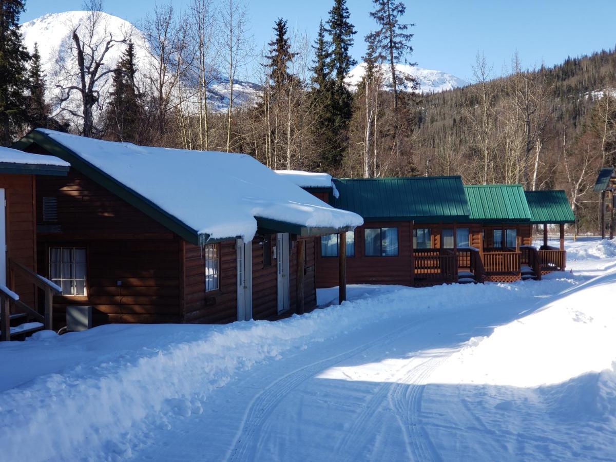Gwin'S Lodge & Roadhouse Cooper Landing Extérieur photo